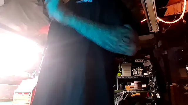 Snapshot of twistafatpipe chatting on October 1, 2025, 1:44 am twistafatpipe online show from October 1, 2025, 1:44 am