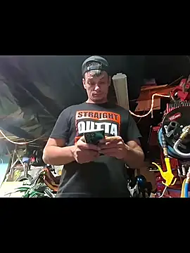 Snapshot of twistafatpipe chatting on October 20, 2025, 6:26 am twistafatpipe online show from October 20, 2025, 6:26 am