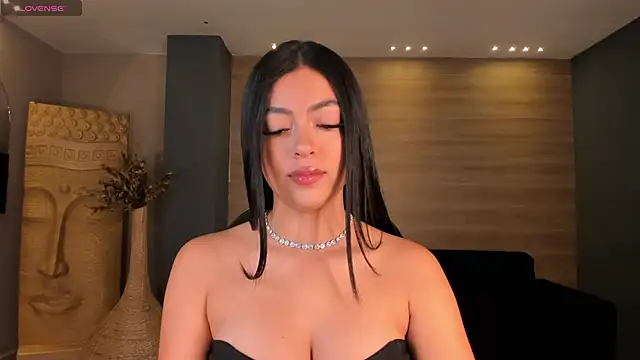 Snapshot of NataliaGaret chatting on October 17, 2025, 3:10 am NataliaGaret online show from October 17, 2025, 3:10 am