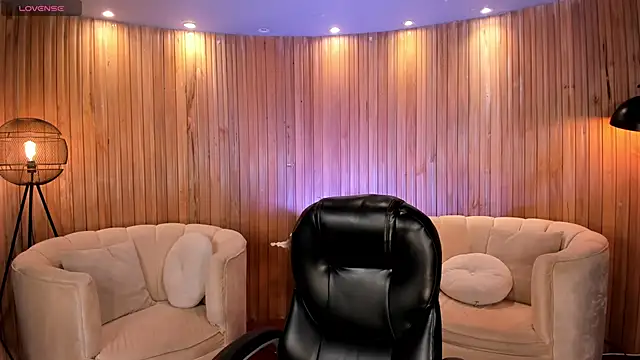 Snapshot of NataliaGaret chatting on September 21, 2025, 3:11 am NataliaGaret online show from September 21, 2025, 3:11 am