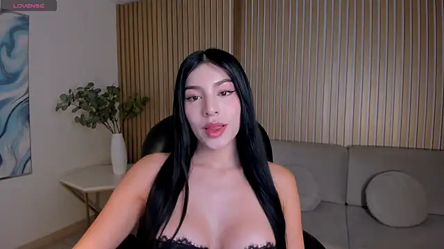 MaddisonTaylor1 online show from May 12, 2026, 7:31 pm