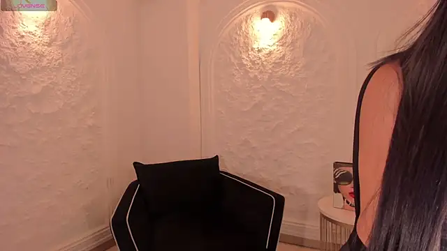 MilaColeman online show from December 20, 2025, 8:44 pm