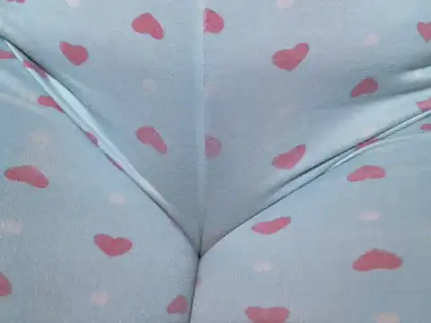 Snapshot of Darkplay_extreme chatting on October 2, 2025, 10:35 pm Darkplay extreme online show from October 2, 2025, 10:35 pm