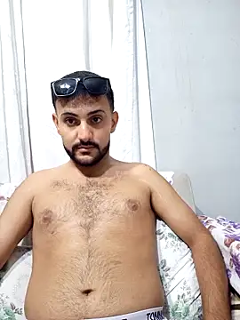 Snapshot of Muratcan33 chatting on October 9, 2025, 5:46 pm Muratcan33 online show from October 9, 2025, 5:46 pm