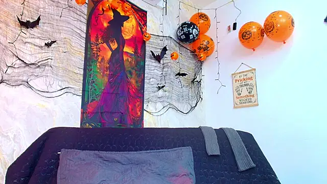 Snapshot of Vero_Temptation chatting on October 28, 2025, 3:07 am Vero Temptation online show from October 28, 2025, 3:07 am