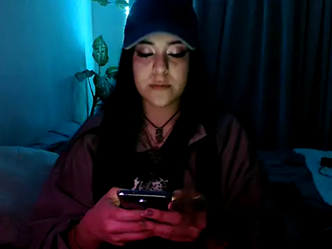 bluegoddessstoned online show from October 11, 2025, 5:08 am