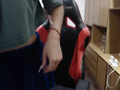 bluegoddessstoned online show from December 16, 2025, 8:46 pm