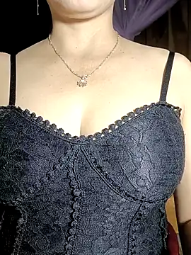 Snapshot of Nana-bar chatting on October 1, 2025, 8:41 am Nana-bar online show from October 1, 2025, 8:41 am