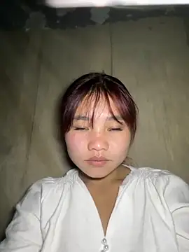 EllyBaby20 online show from November 13, 2025, 8:13 pm