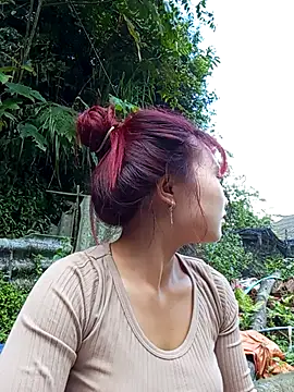 Snapshot of EllyBaby20 chatting on October 5, 2025, 2:24 am EllyBaby20 online show from October 5, 2025, 2:24 am