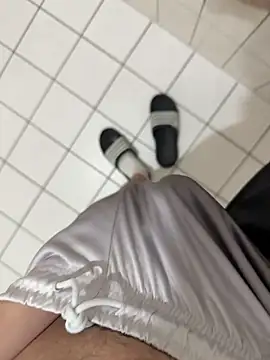 Snapshot of Dicksxd chatting on March 4, 2026, 4:15 pm Dicksxd online show from March 4, 2026, 4:15 pm