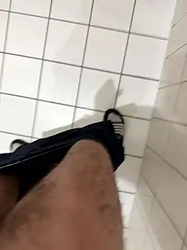 Snapshot of Dicksxd chatting on January 18, 2026, 1:36 pm Dicksxd online show from January 18, 2026, 1:36 pm