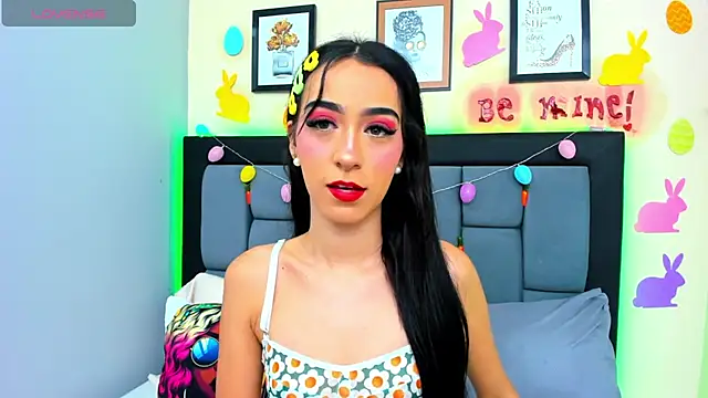 VioletaCollins online show from April 2, 2026, 11:28 am