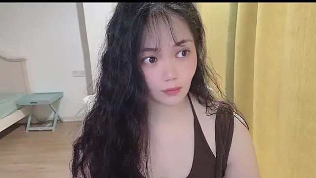 zora-168 online show from September 28, 2025, 3:46 am