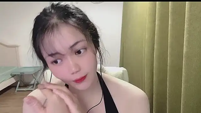 zora-168 online show from October 2, 2025, 2:53 pm