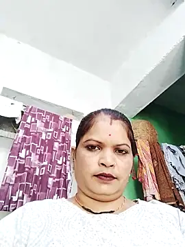Snapshot of Bhavna_hot chatting on October 2, 2025, 7:34 am Bhavna hot online show from October 2, 2025, 7:34 am