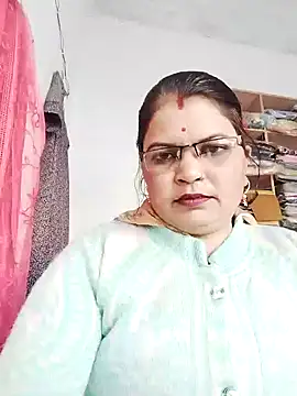 Snapshot of Bhavna_hot chatting on December 23, 2025, 10:25 am Bhavna hot online show from December 23, 2025, 10:25 am