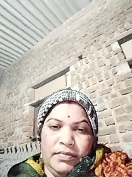 Snapshot of Bhavna_hot chatting on December 21, 2025, 4:52 pm Bhavna hot online show from December 21, 2025, 4:52 pm