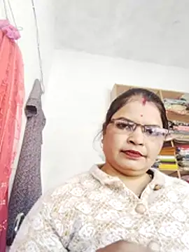 Snapshot of Bhavna_hot chatting on January 7, 2026, 8:52 am Bhavna hot online show from January 7, 2026, 8:52 am
