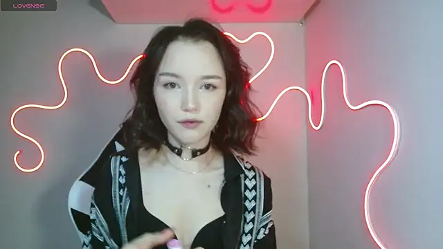 Snapshot of DemiWildcat chatting on October 5, 2025, 9:00 am DemiWildcat online show from October 5, 2025, 9:00 am