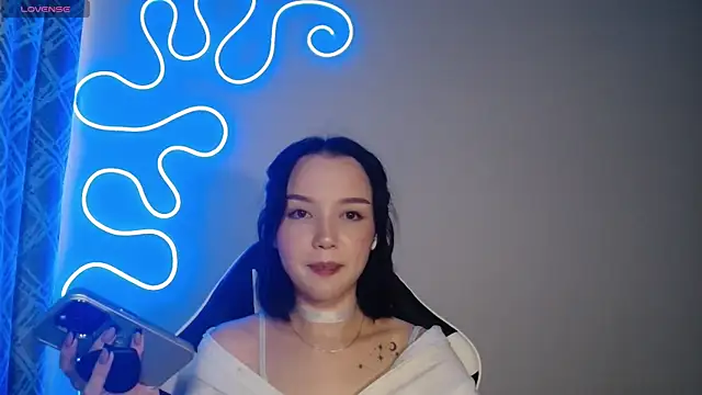 Snapshot of DemiWildcat chatting on September 27, 2025, 10:21 am DemiWildcat online show from September 27, 2025, 10:21 am