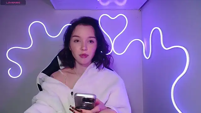 Snapshot of DemiWildcat chatting on October 7, 2025, 11:00 am DemiWildcat online show from October 7, 2025, 11:00 am