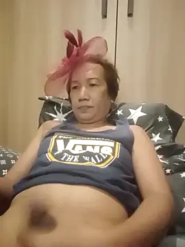 hotedhale online show from December 17, 2025, 7:35 am