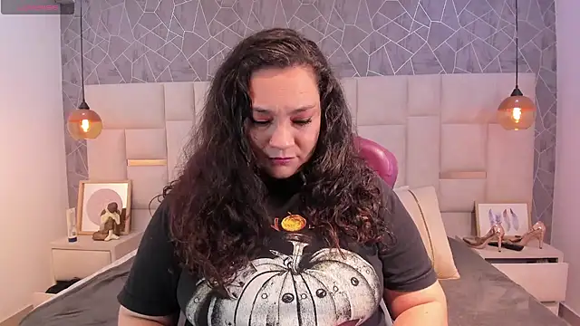 Snapshot of _im_alaya chatting on October 1, 2025, 1:22 am  im alaya online show from October 1, 2025, 1:22 am