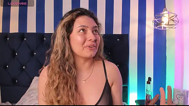 Snapshot of valeria_rouse28 chatting on September 26, 2025, 4:47 pm valeria rouse28 online show from September 26, 2025, 4:47 pm