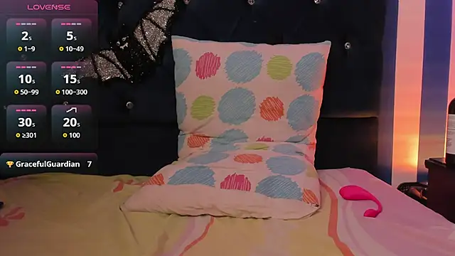 Snapshot of valeria_rouse28 chatting on November 1, 2025, 7:30 pm valeria rouse28 online show from November 1, 2025, 7:30 pm