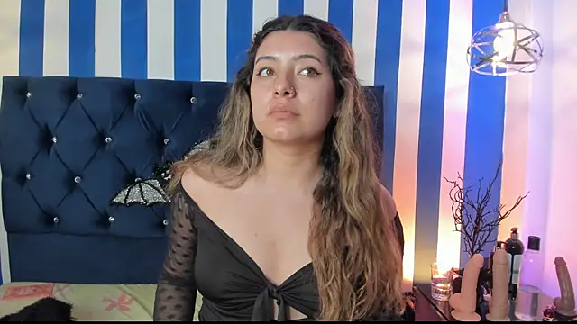 Snapshot of valeria_rouse28 chatting on October 30, 2025, 6:38 pm valeria rouse28 online show from October 30, 2025, 6:38 pm