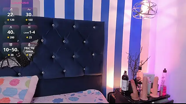 Snapshot of valeria_rouse28 chatting on October 24, 2025, 5:23 pm valeria rouse28 online show from October 24, 2025, 5:23 pm