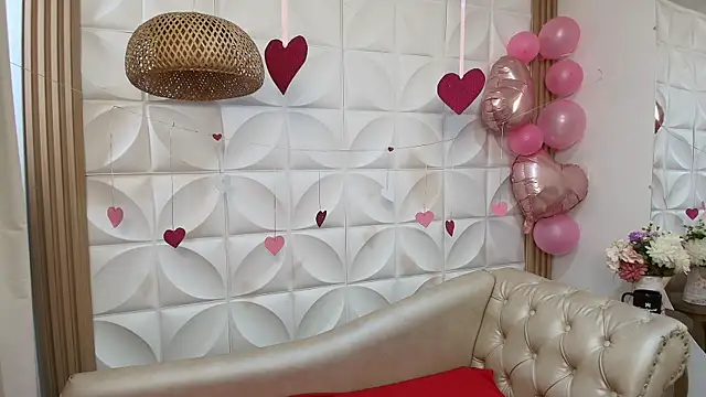 Snapshot of Lily_rousee_ chatting on February 12, 2026, 12:49 pm Lily rousee online show from February 12, 2026, 12:49 pm