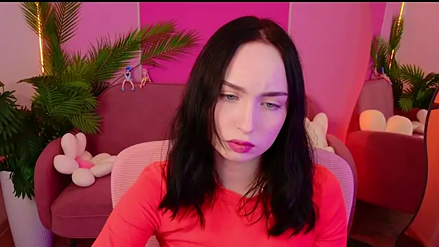 MonikaCarter online show from October 20, 2025, 11:55 am