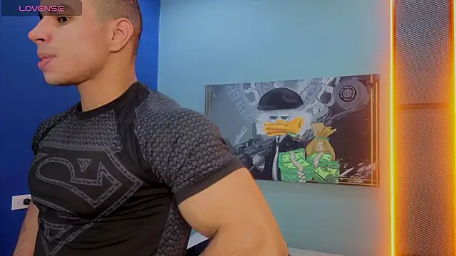 DylanGuss online show from October 21, 2025, 11:53 am