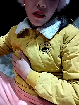 Snapshot of Sinejdk3 chatting on February 9, 2026, 8:34 am Sinejdk3 online show from February 9, 2026, 8:34 am