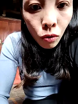 Snapshot of Sinejdk3 chatting on October 1, 2025, 9:25 am Sinejdk3 online show from October 1, 2025, 9:25 am