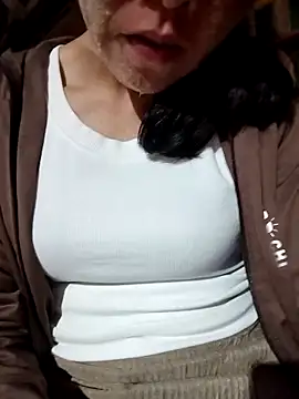 Snapshot of Sinejdk3 chatting on September 16, 2025, 11:33 am Sinejdk3 online show from September 16, 2025, 11:33 am