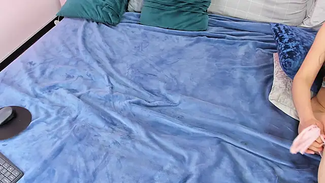 Snapshot of Kitana_Clark chatting on October 2, 2025, 7:50 pm Kitana Clark online show from October 2, 2025, 7:50 pm