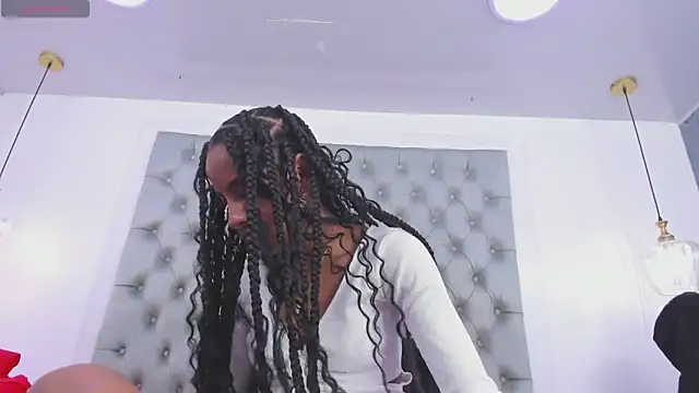 Snapshot of aaliyah_beller chatting on October 10, 2025, 8:31 pm aaliyah beller online show from October 10, 2025, 8:31 pm