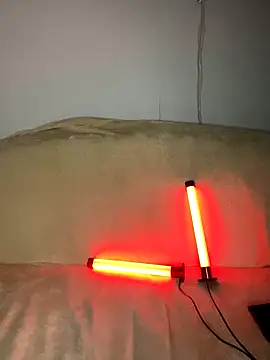 April Purr online show from October 16, 2025, 12:46 pm