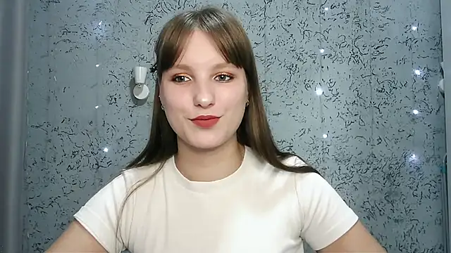 Leonaalove online show from October 29, 2025, 8:46 am