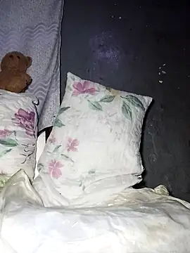 Snapshot of OCEANSQUITERXXX chatting on October 8, 2025, 12:45 am OCEANSQUITERXXX online show from October 8, 2025, 12:45 am