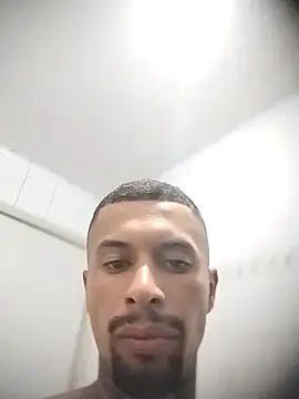 Snapshot of Gabriesex chatting on October 17, 2025, 11:28 pm Gabriesex online show from October 17, 2025, 11:28 pm