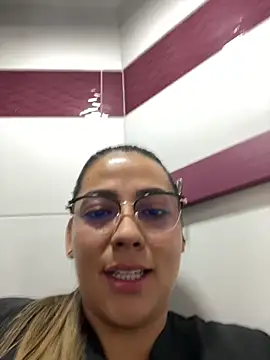 CandelaMartineez online show from October 9, 2025, 3:12 pm