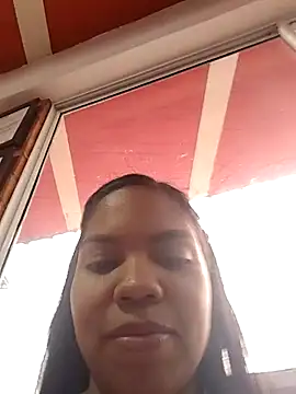 CloeeHills  online show from September 15, 2025, 2:28 pm