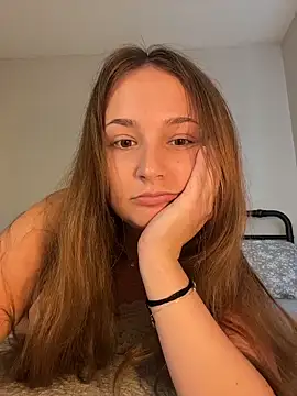 Snapshot of MadilynX777 chatting on October 20, 2025, 10:43 pm MadilynX777 online show from October 20, 2025, 10:43 pm