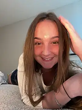 Snapshot of MadilynX777 chatting on October 2, 2025, 8:45 pm MadilynX777 online show from October 2, 2025, 8:45 pm