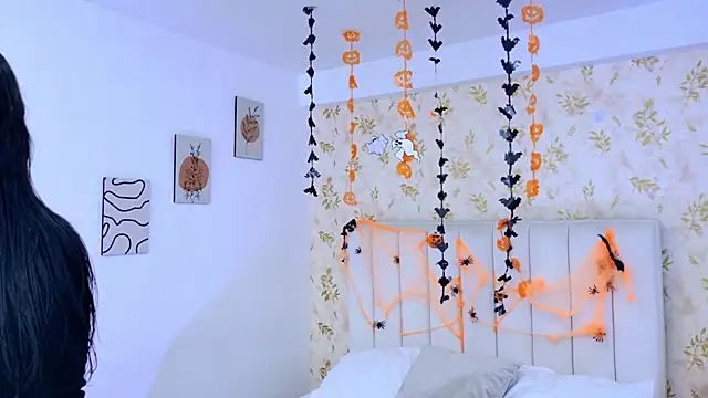 Snapshot of Celeste_Ackerman chatting on October 23, 2025, 8:07 pm Celeste Ackerman online show from October 23, 2025, 8:07 pm