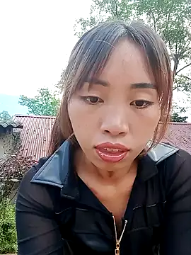 Snapshot of sulove_xx chatting on September 18, 2025, 12:02 am sulove xx online show from September 18, 2025, 12:02 am